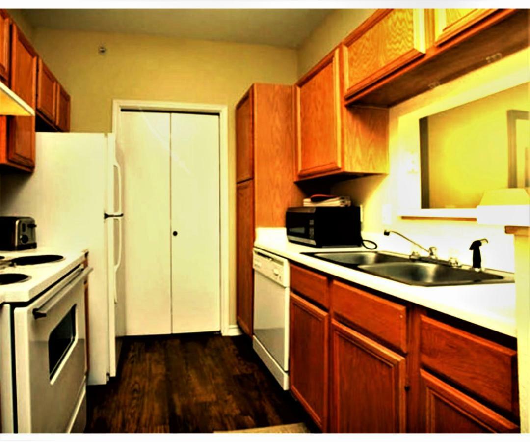 The Reside Fully Furnished Condos - Medical Stays Welcome Houston Eksteriør bilde